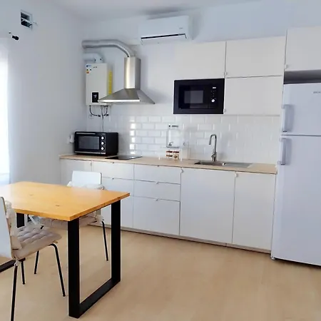 La Alberca Boutique * La Línea de la Concepción